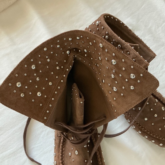 Real suede, studded moccasin - Picture 3 of 6